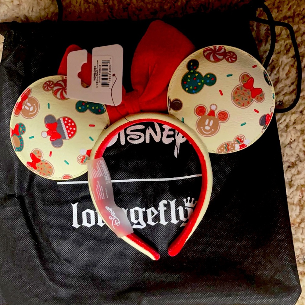 Nwt Disney Loungefly Christmas cookies Ears